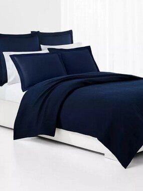 Ralph Lauren Navy Blue KING Kaia Matelassé Coverlet Bedspread. $385